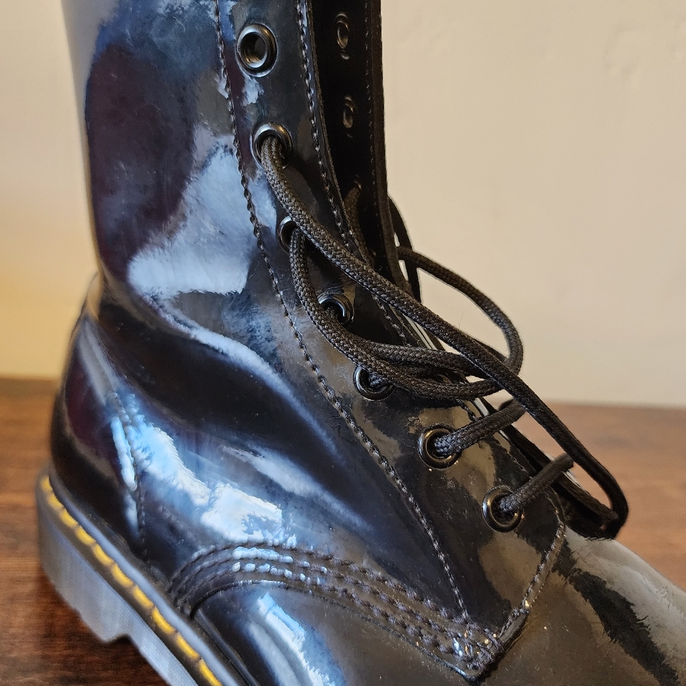 EUC Dr. Martens 1460 Patent Leather Boots! - Picture 11 of 13